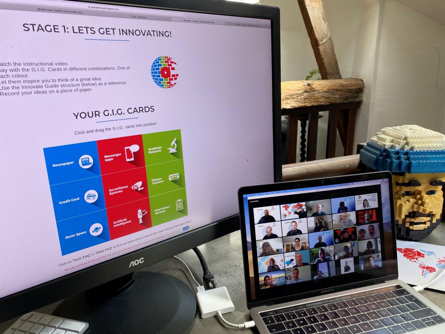 Udeleženci med virtualnim teambuilding programom Inoviramo prihodnost